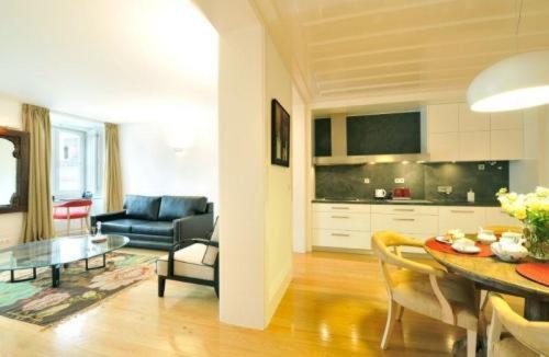 Chiado 16 Apartment Lisbon Bagian luar foto