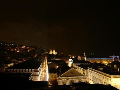 Chiado 16 Apartment Lisbon Bagian luar foto