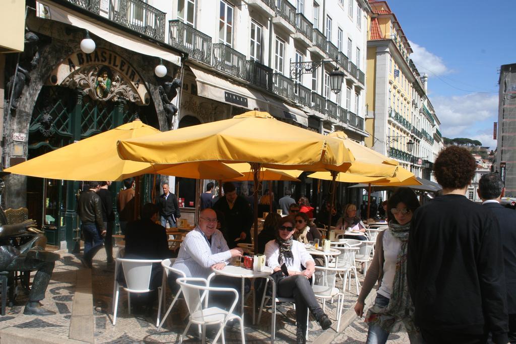 Chiado 16 Apartment Lisbon Bagian luar foto
